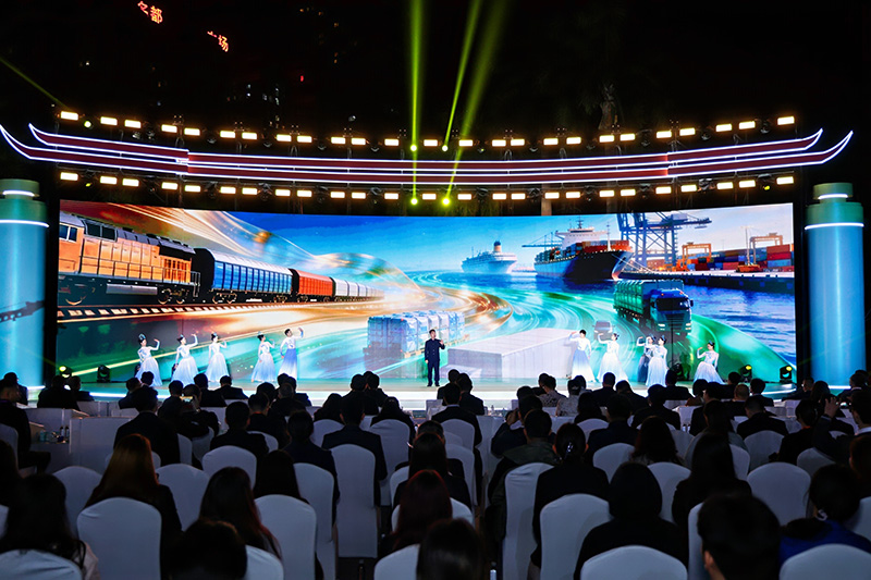 تقریب کے مناظر۔