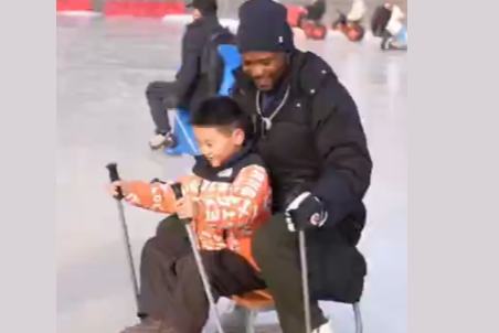 بیجنگ میں جما دینے والی سردی کی گرم جوشی