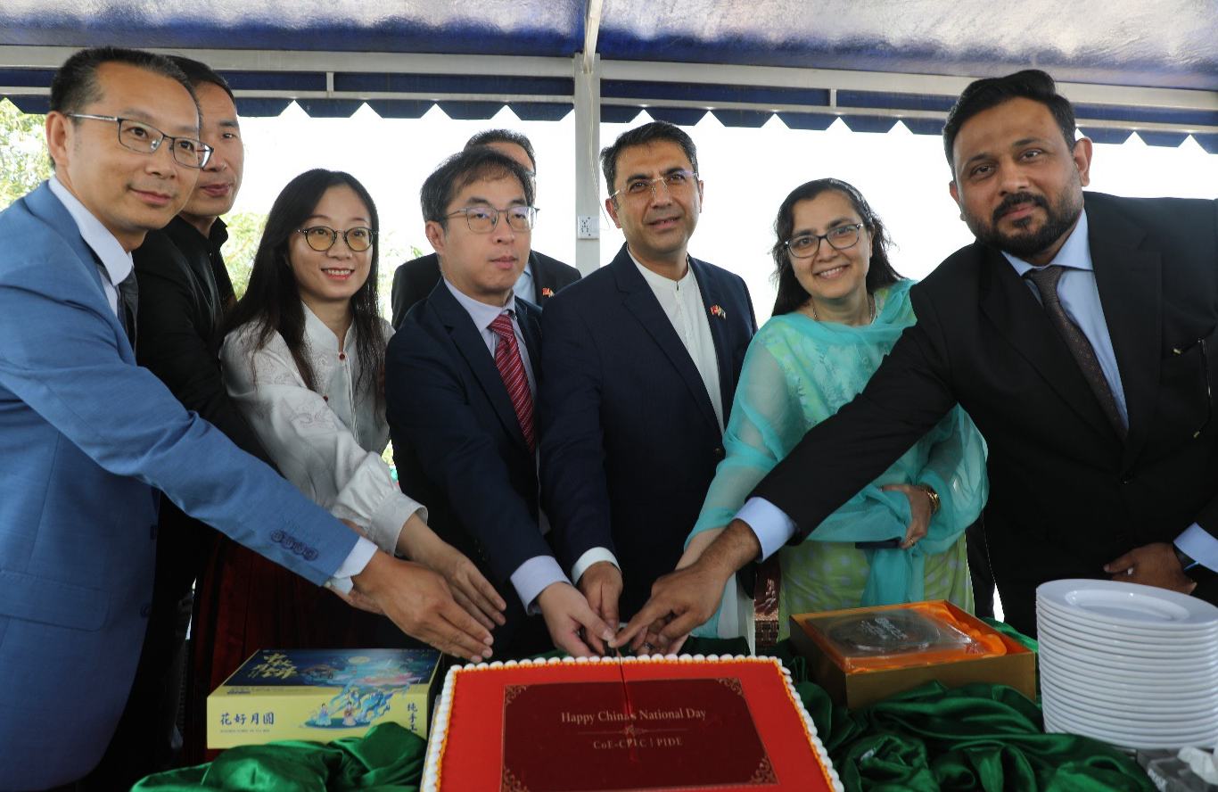 اسلام آباد میں چین کے قومی دن کی خصوصی  تقریب ، پاک- چین عوامی روابط کے فروغ پر زور